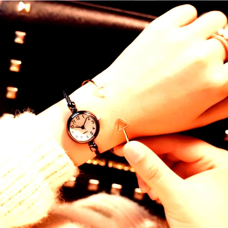 YIKAZE Women Watches Small Gold Bangle Bracelet Watch Stainless Steel Retro Ladies Quartz Wristwatch Clock Fashion Dress Watch mbzr