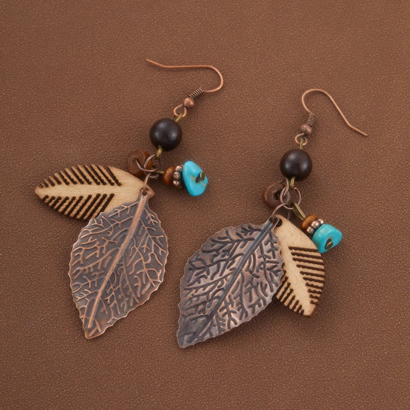 3 Pieces/set Bohemian Ethnic Style Carved Pattern Leaf Pendant Necklace Earrings Women's Retro Trendy Holiday Accessories Gift