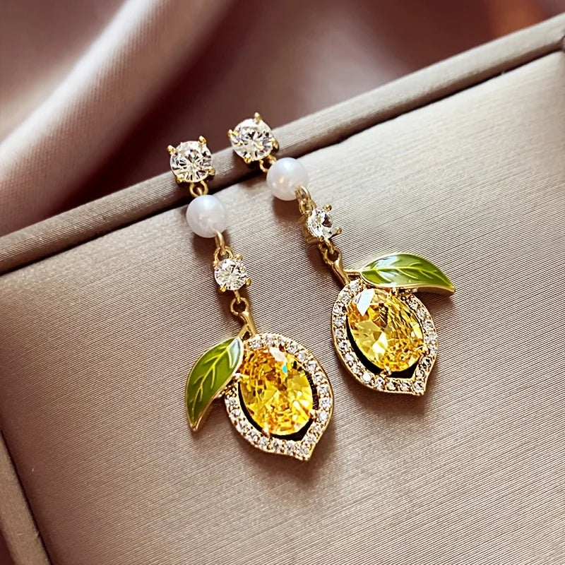 1 pair of sweet and cute lemon stud earrings, small and fresh style fashion design in summer, fruit series ear jewelry, suitable for daily wear and gift giving